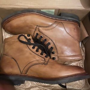 Frye Gordon Lace up boots